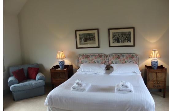 Thornton Manor - Holiday Cottages And Apartments Heswall Room photo